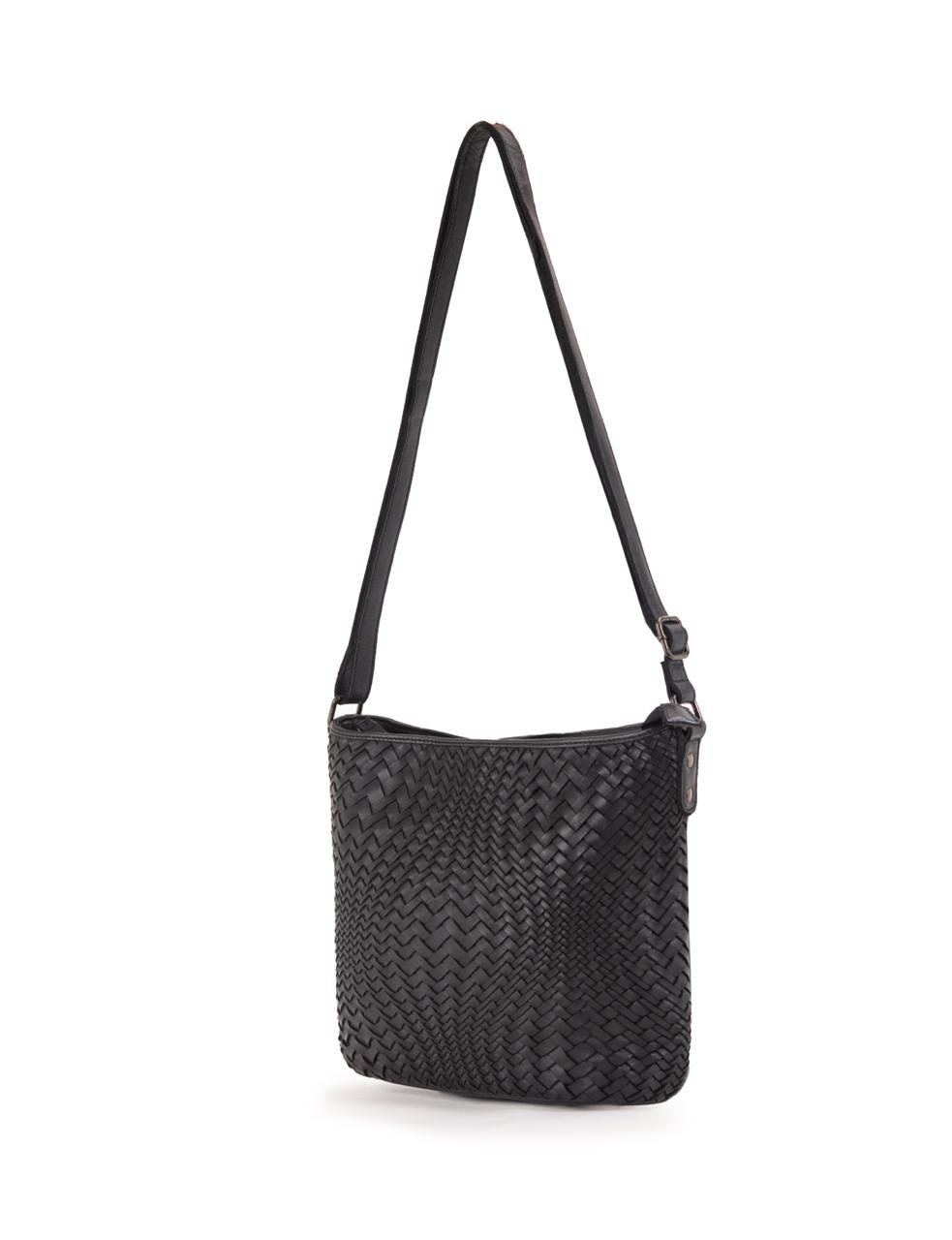COOGEE CROSS BODY BAG W/ ADJUSTABLE STRAP - BLACK