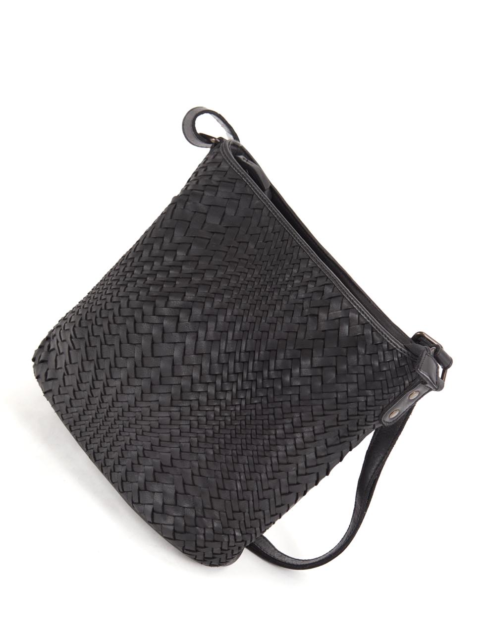 COOGEE CROSS BODY BAG W/ ADJUSTABLE STRAP - BLACK