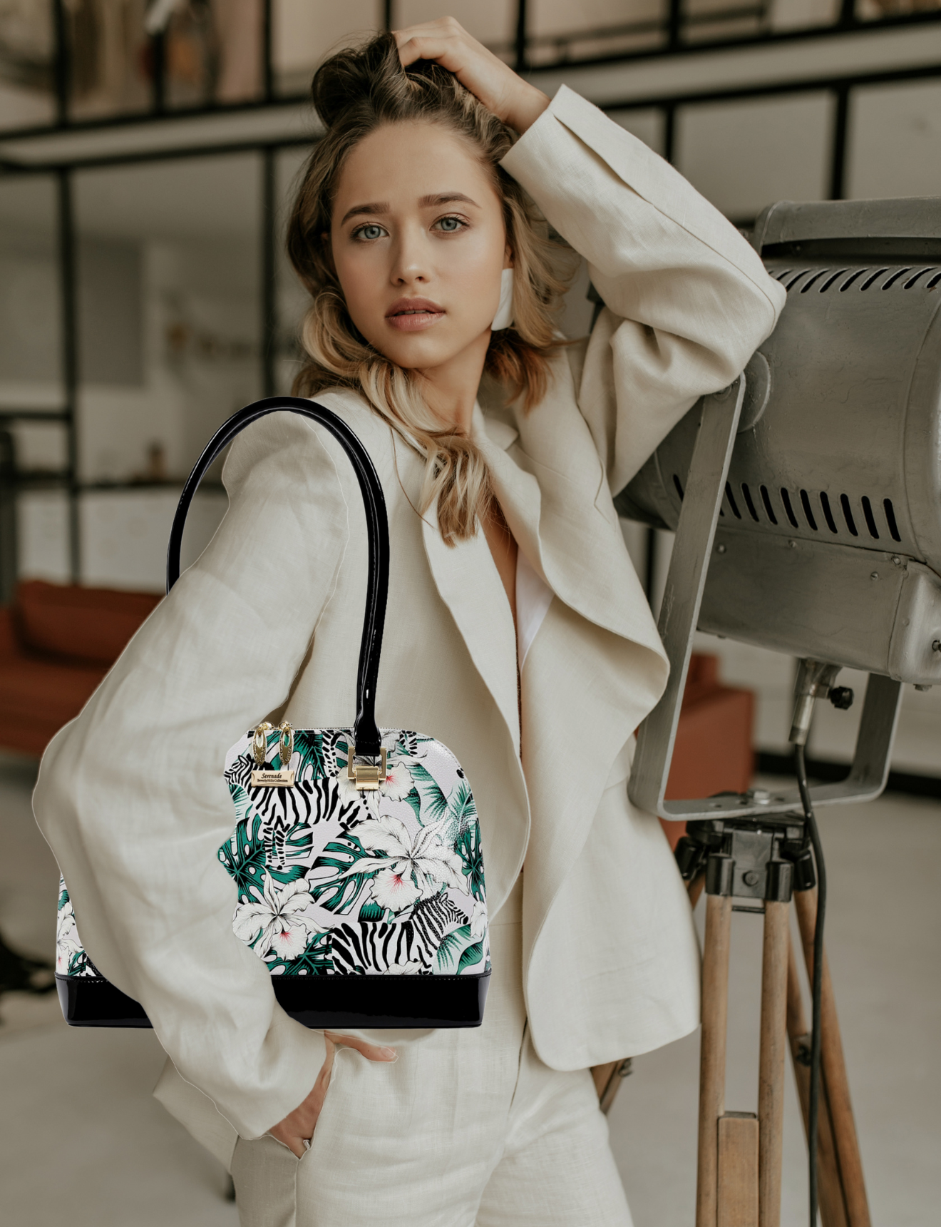 ZEBRA LARGE LEATHER BAG- SN45-0758